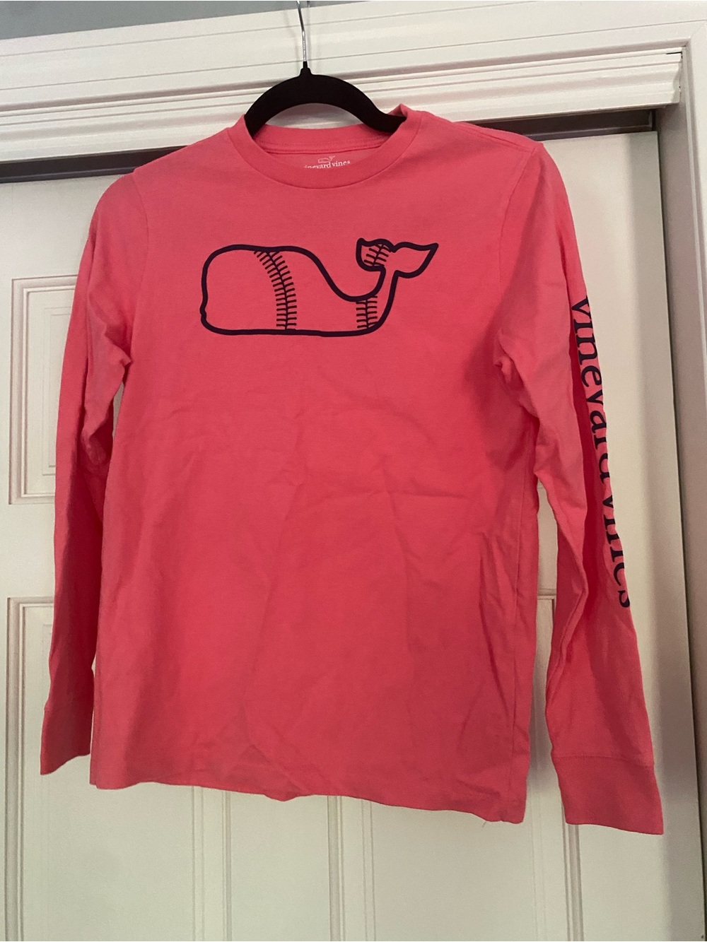Boys Vineyard Vines Kids Long-Sleeve “Baseball” Whale Tee - Coral with Navy Logo